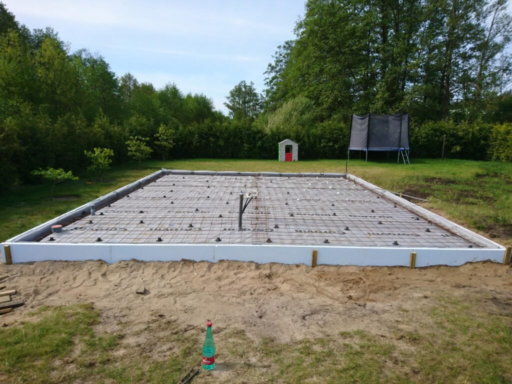 Bekisting en wapening voor de fundering van een woning